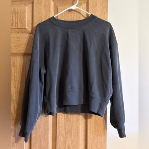 Lululemon softstreme dark grey oversized cropped crew. size 6